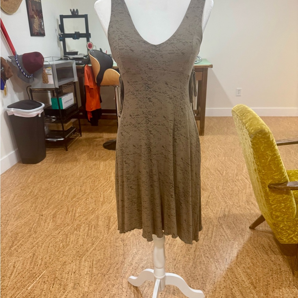 Nomads Hempwear Olive Green Sleeveless V-Neck Fit and Flare Midi Dress